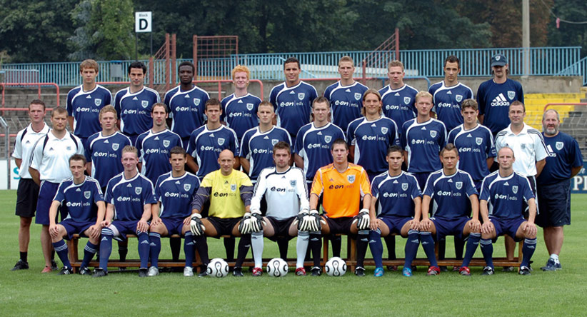 tl_files/Abseits/img/Mannschaften/mannschaft06_07.jpg tl_files/Abseits/img/Mannschaften/mannschaft06_07.jpg