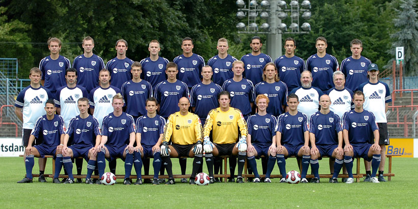 tl_files/Abseits/img/Mannschaften/mannschaft07_08.jpg tl_files/Abseits/img/Mannschaften/mannschaft07_08.jpg